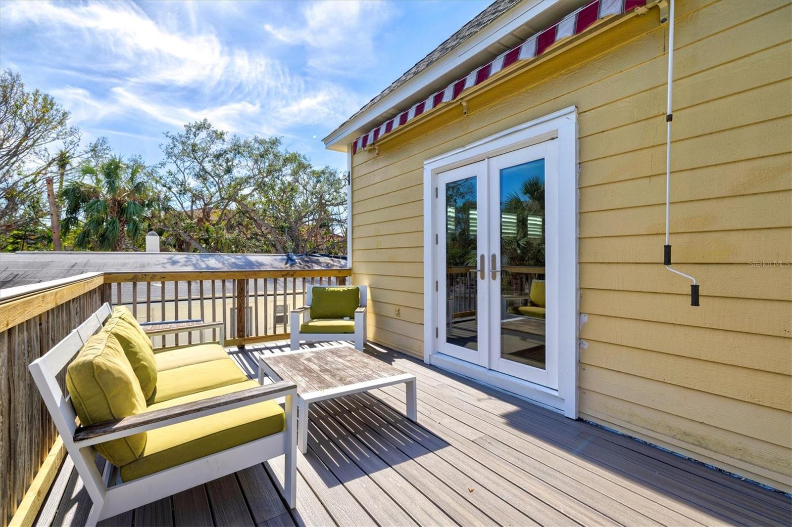 ROBERTS POINT 2 - Residential