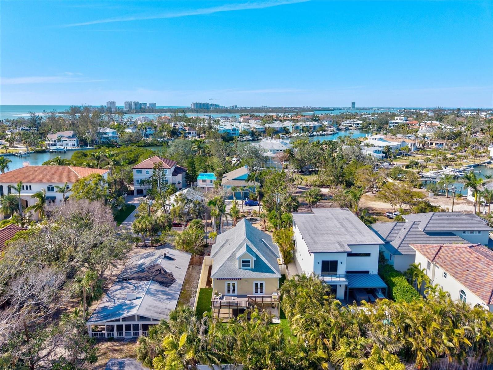 ROBERTS POINT 2 - Residential