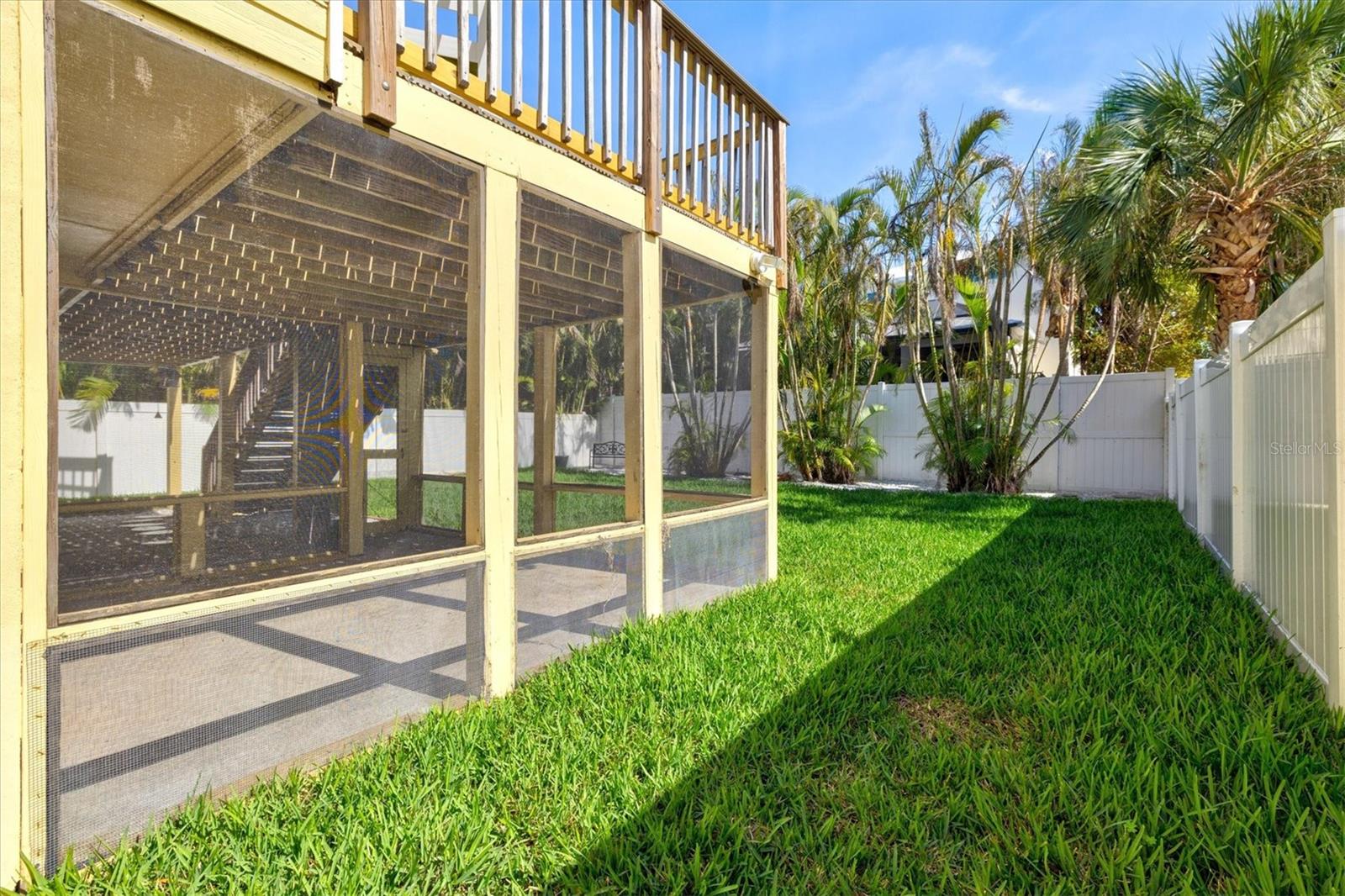 ROBERTS POINT 2 - Residential