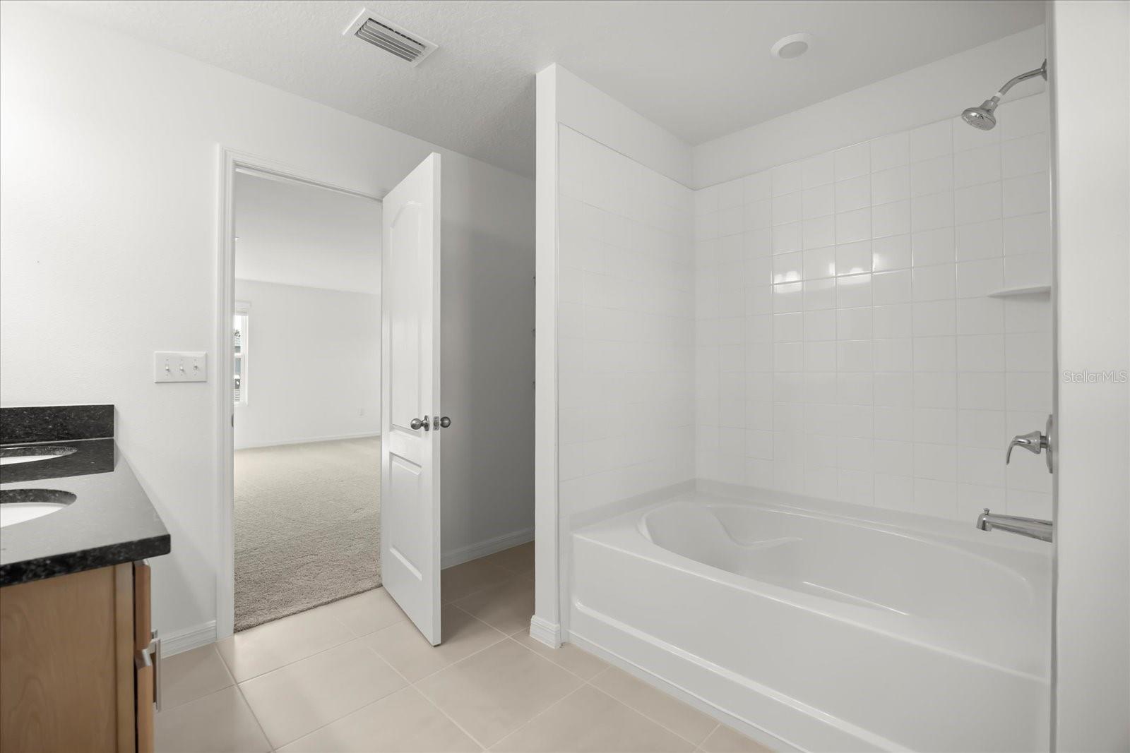 HICKORY RANCH - Residential