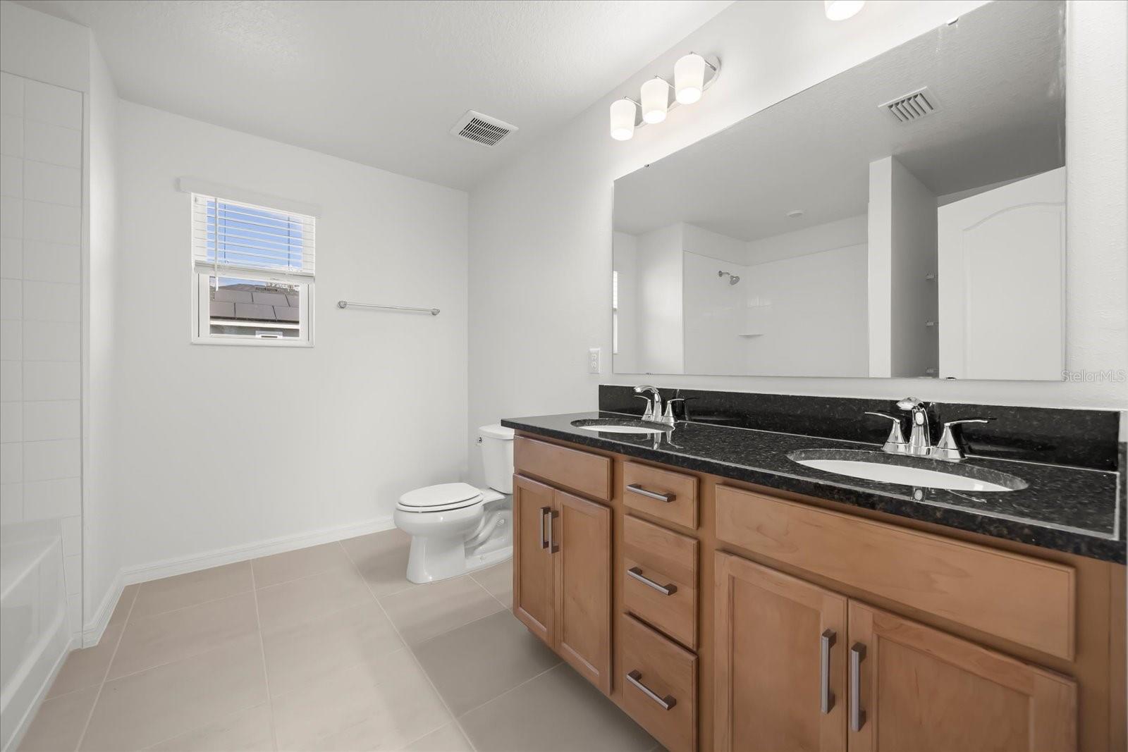 HICKORY RANCH - Residential