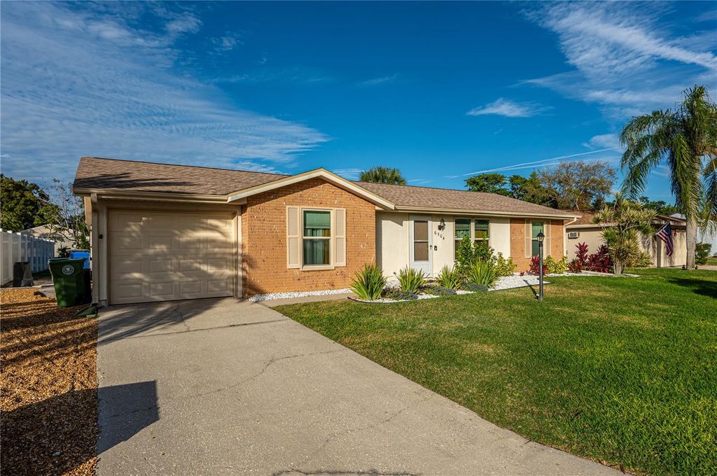 Photo of 6504 39th Avenue W, Bradenton, FL 34209 (MLS # A4680851)