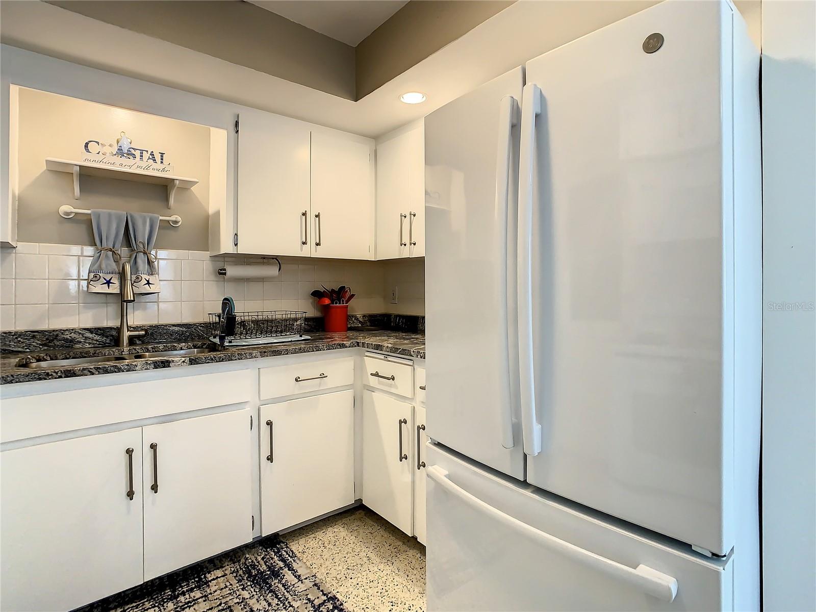 SURFSIDE SUB 2 - Residential Lease