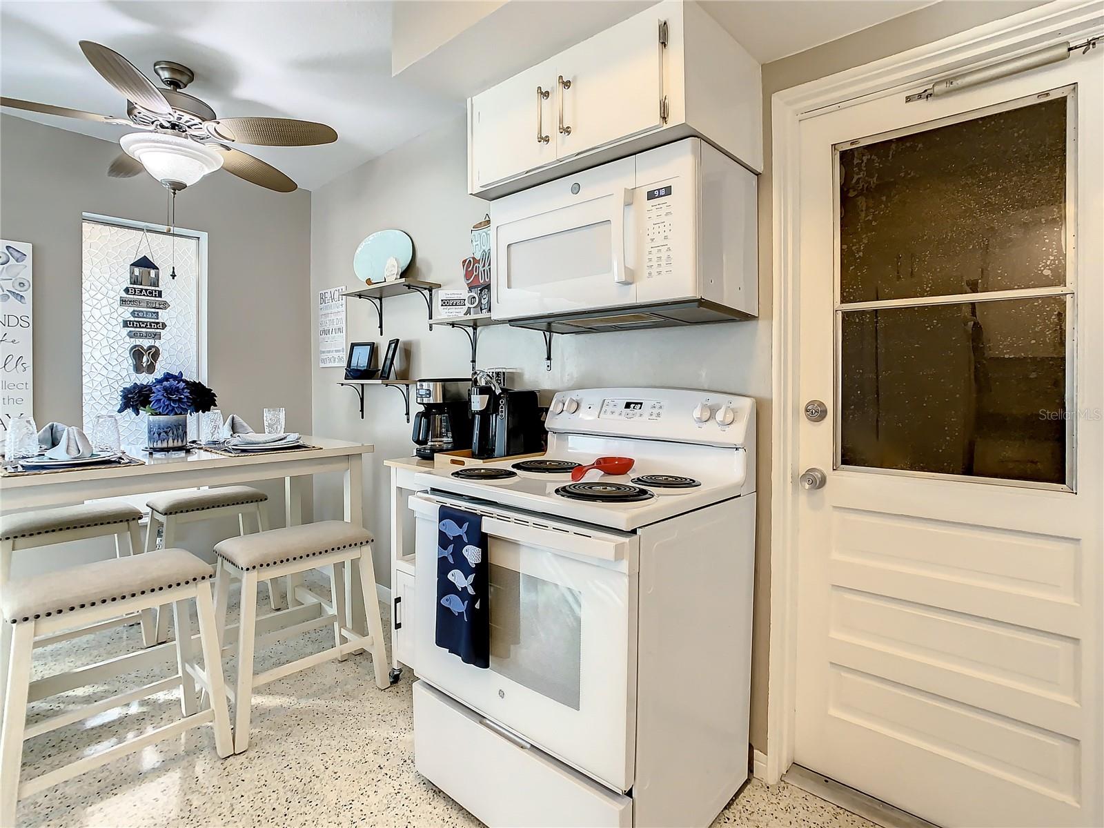 SURFSIDE SUB 2 - Residential Lease