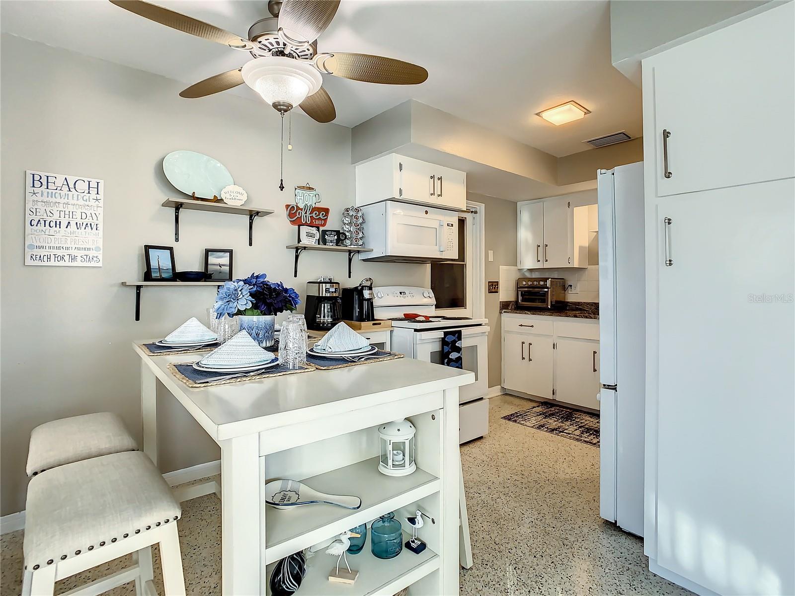 SURFSIDE SUB 2 - Residential Lease