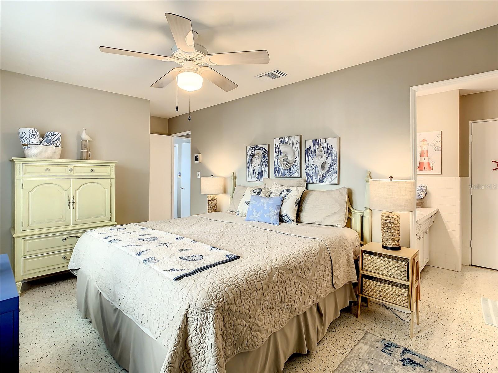 SURFSIDE SUB 2 - Residential Lease