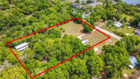 806 S LAKE PLEASANT ROAD APOPKA FL 32703