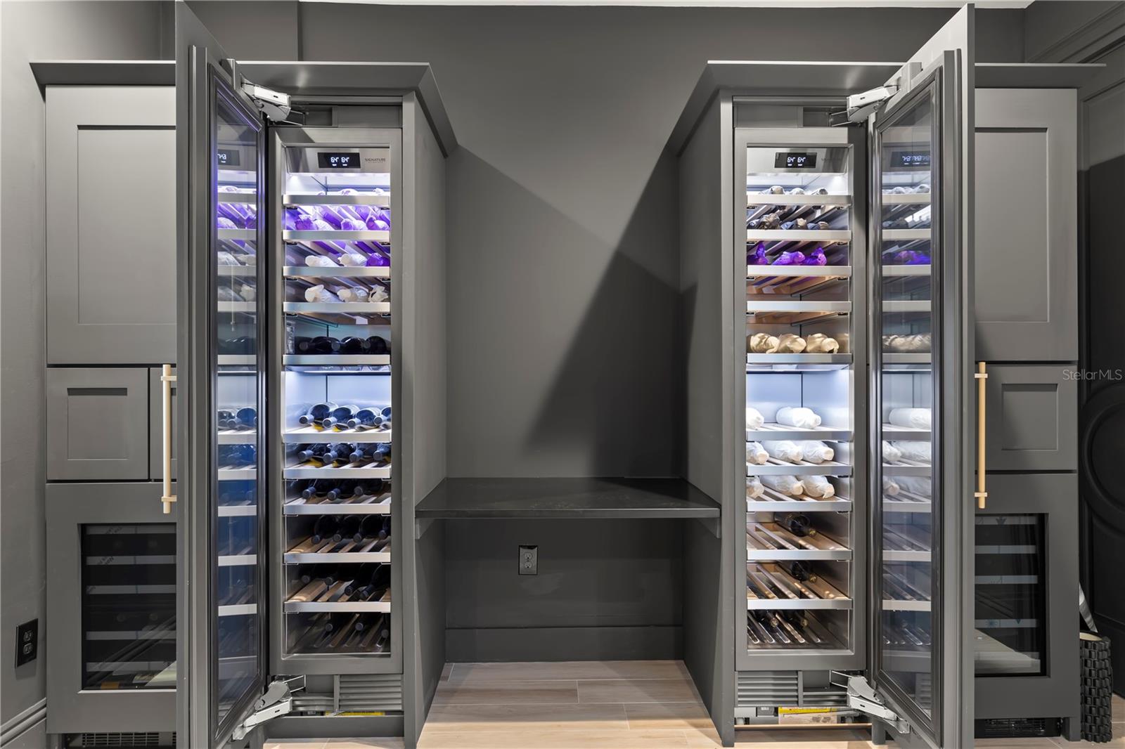 GOLF VIEW PARK 11 PAGE 72 - Residential