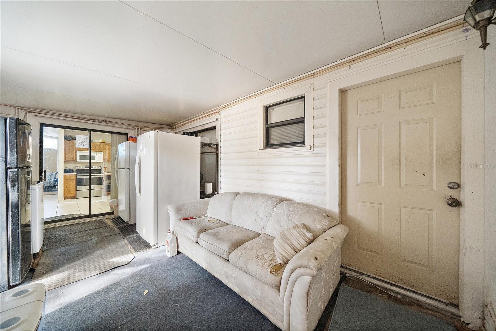 KENSINGTON PARK - Residential