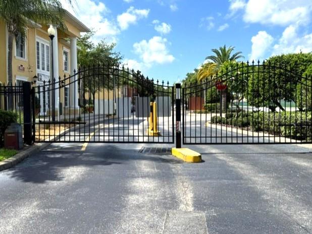 PALMS VILLA RESIDENCES - Residential