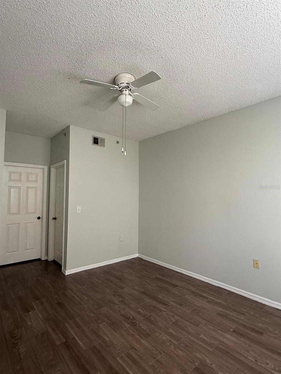 PALMS VILLA RESIDENCES - Residential