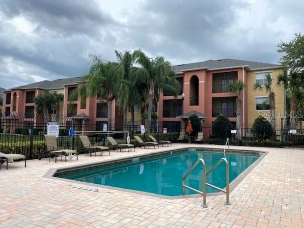 PALMS VILLA RESIDENCES - Residential