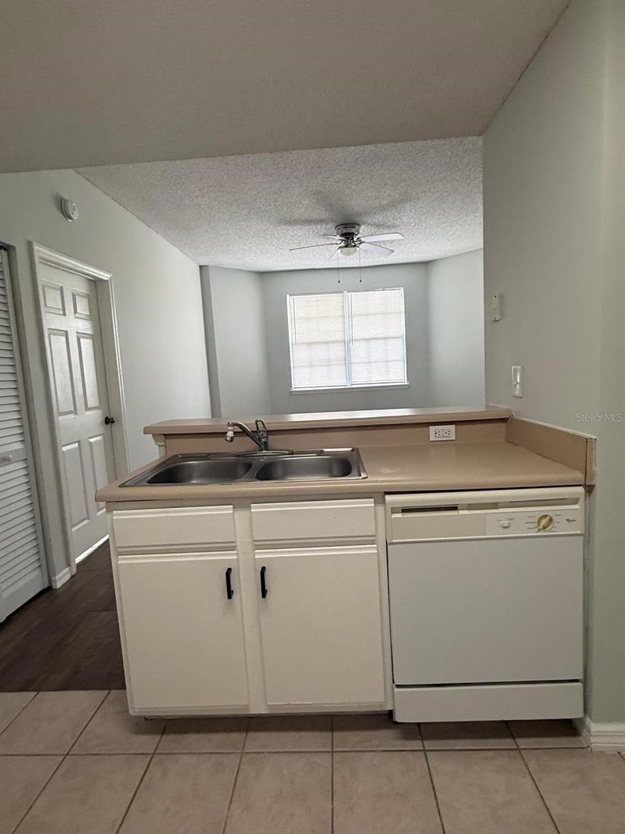 PALMS VILLA RESIDENCES - Residential