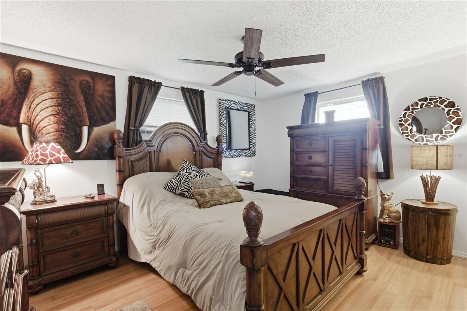 TRENTWOOD MANOR - Residential