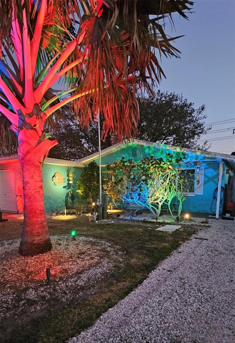 TRENTWOOD MANOR - Residential