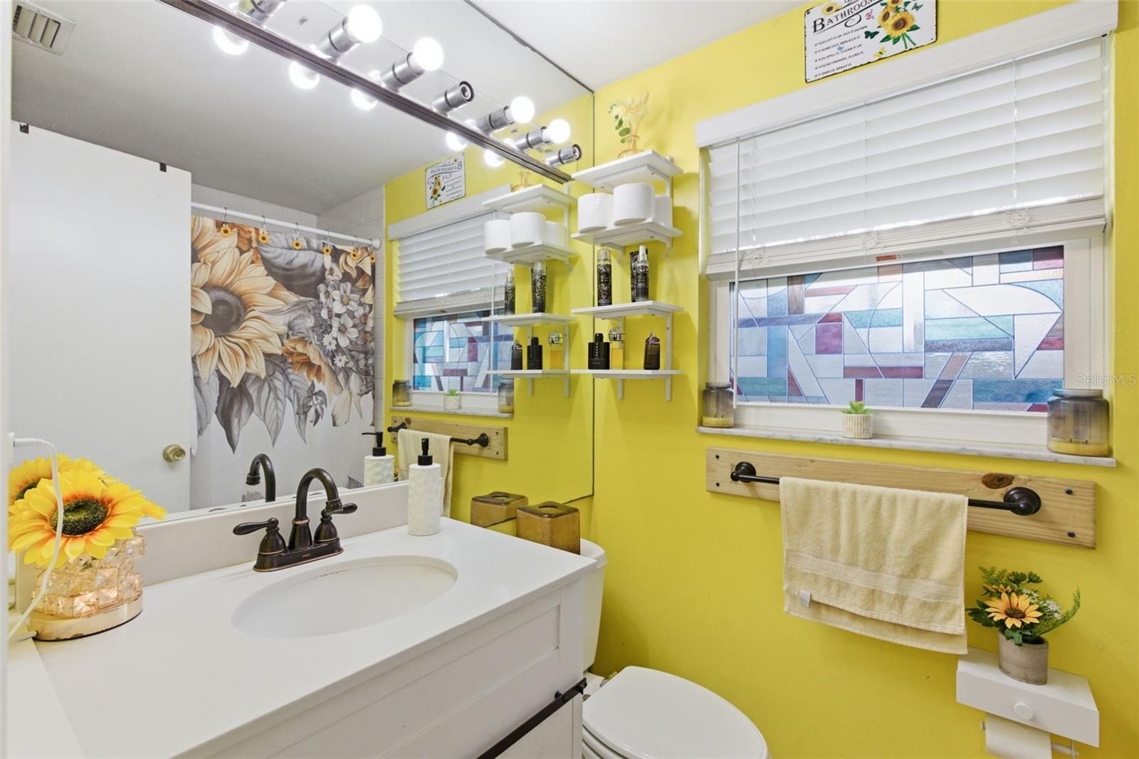 TRENTWOOD MANOR - Residential