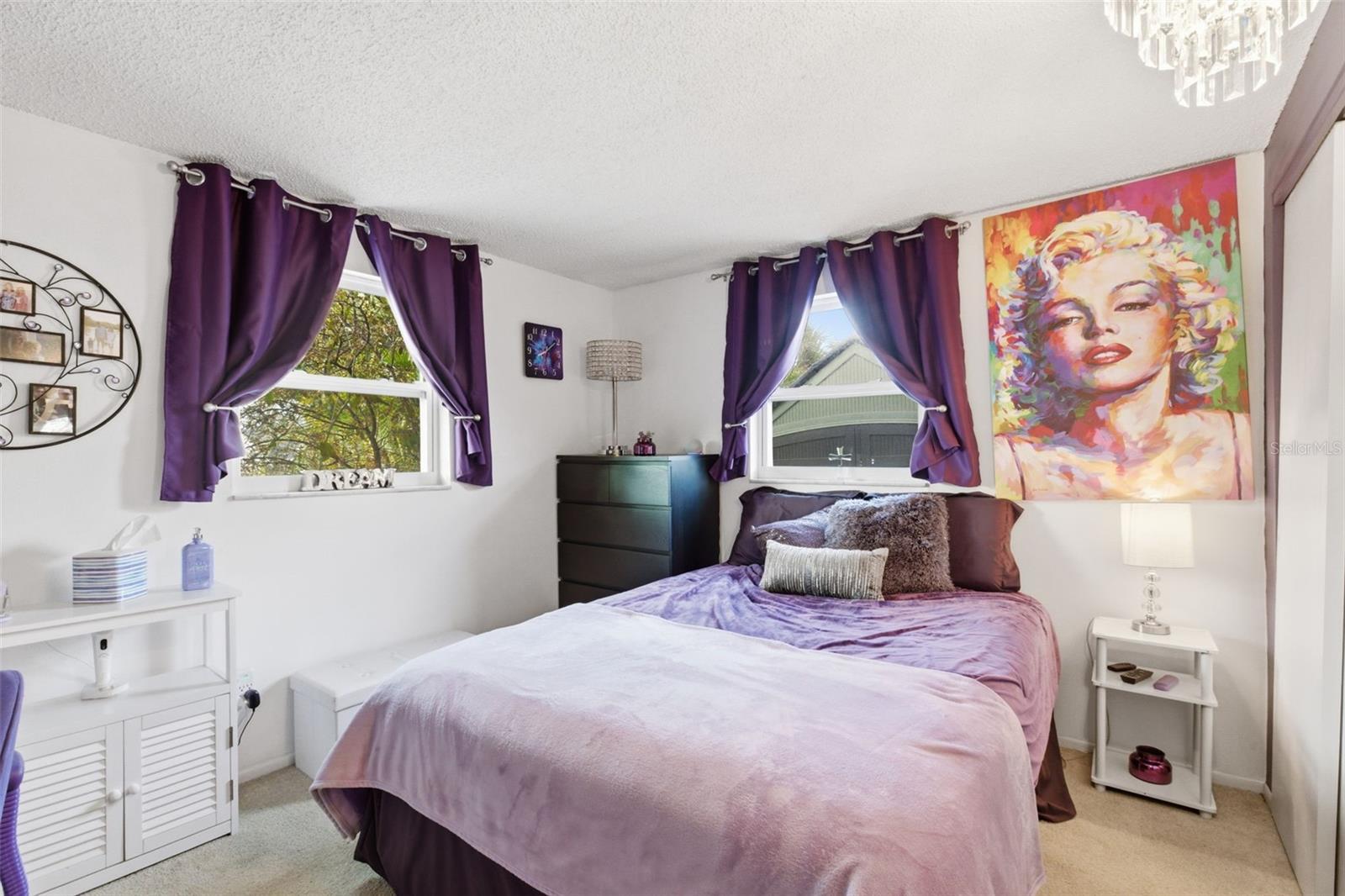 TRENTWOOD MANOR - Residential