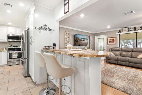 Tiny photo for 29205 S Corley Island Road, Leesburg, FL 34748 (MLS # G5112978)