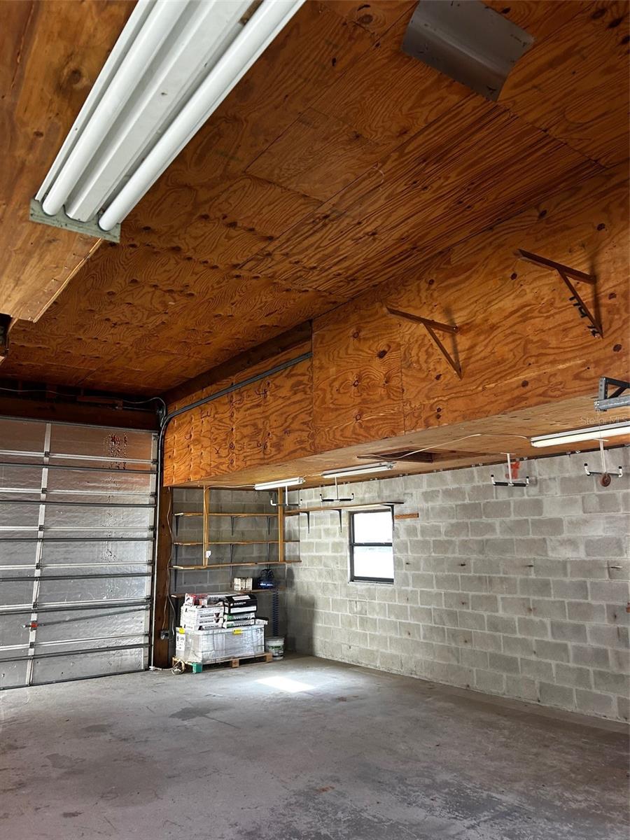 FARROWS - Residential