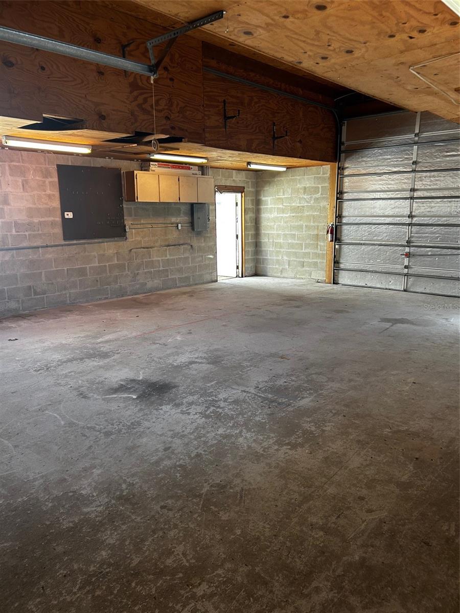 FARROWS - Residential