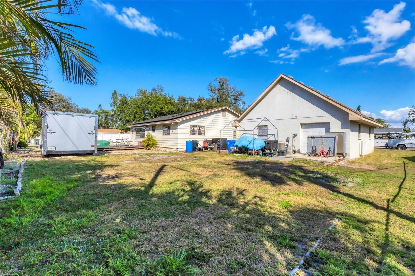 FARROWS - Residential