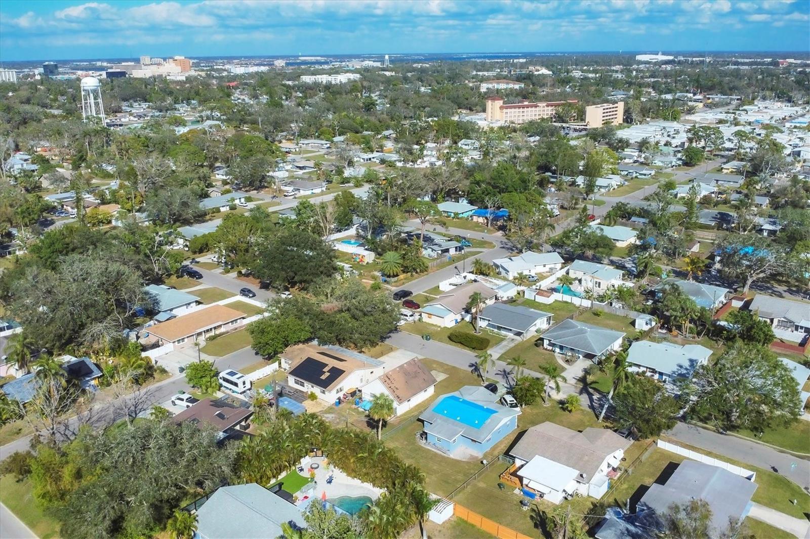 FARROWS - Residential