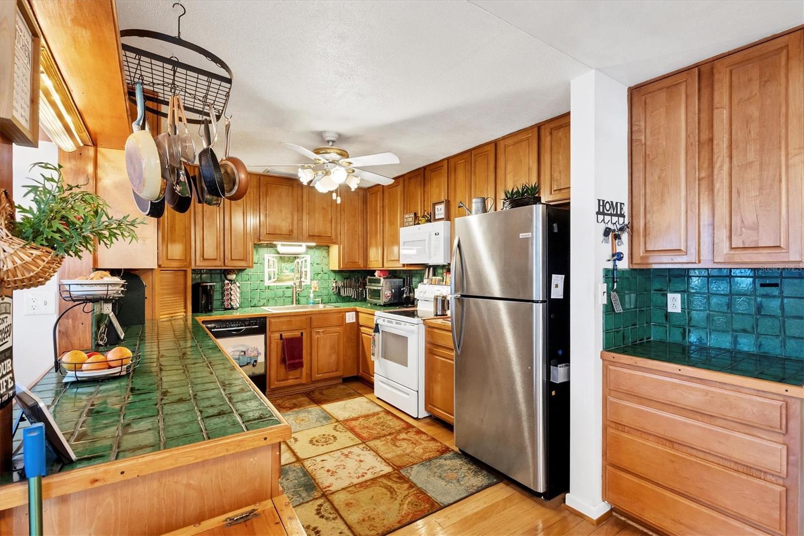 FARROWS - Residential