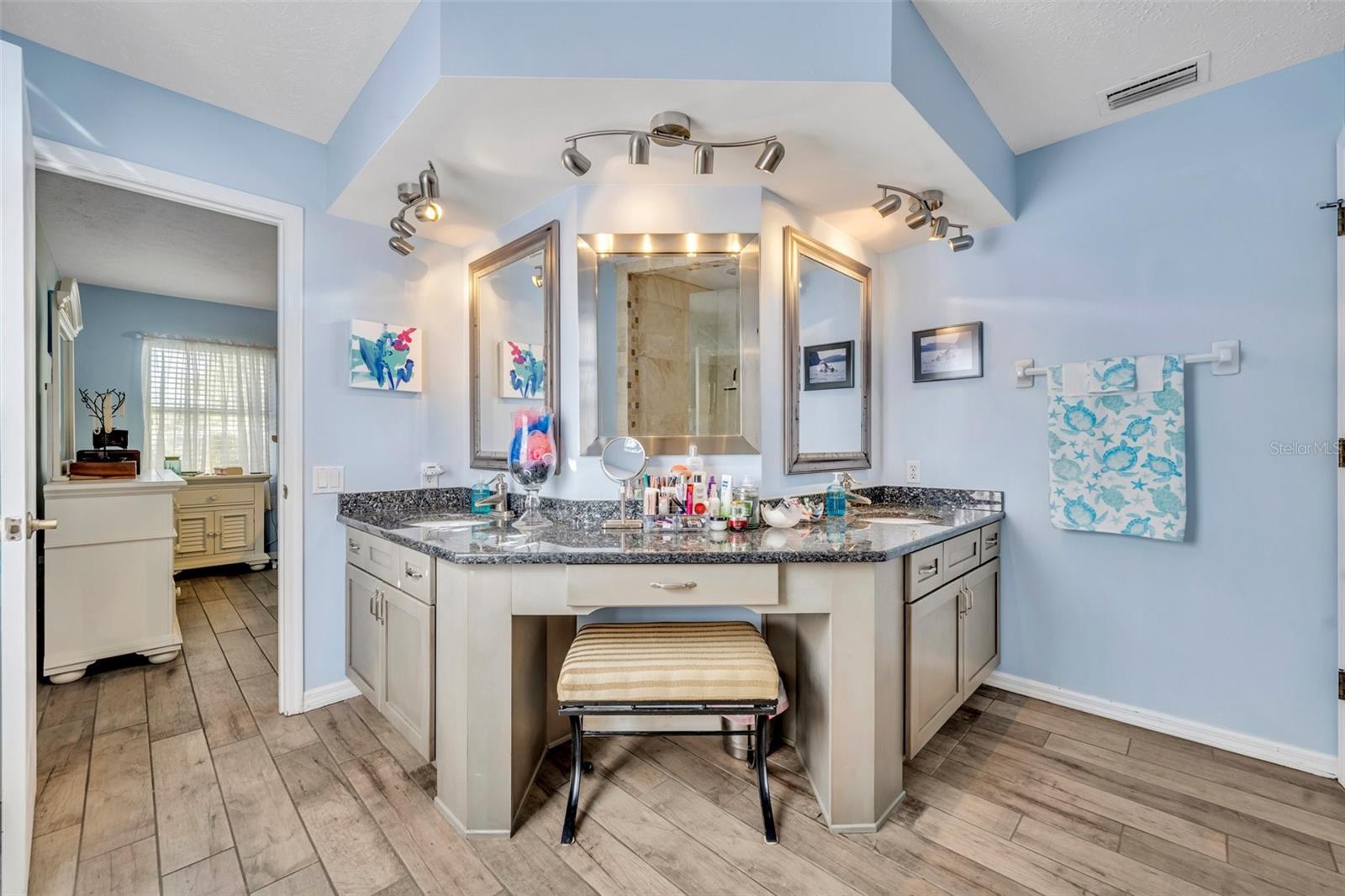 RIVERHAVEN VILLAGE - Residential