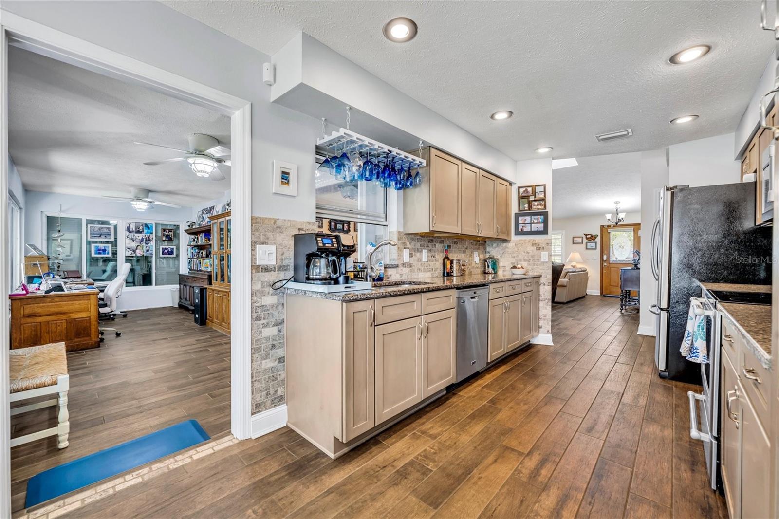 RIVERHAVEN VILLAGE - Residential