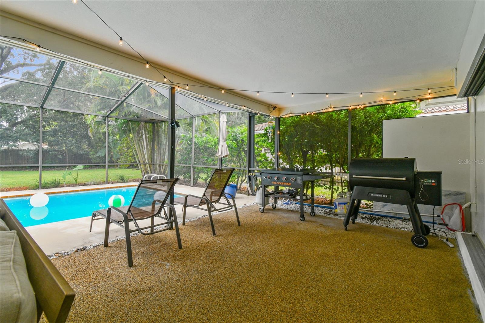 ENISWOOD UNIT II A - Residential