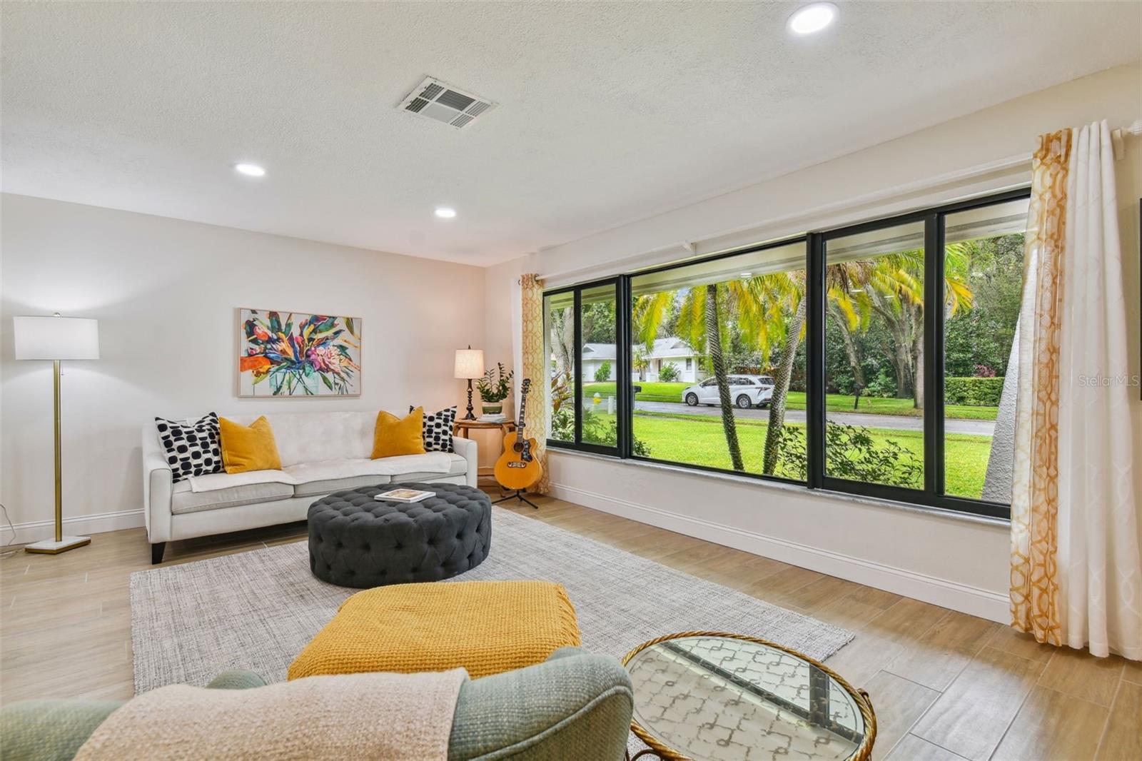 ENISWOOD UNIT II A - Residential