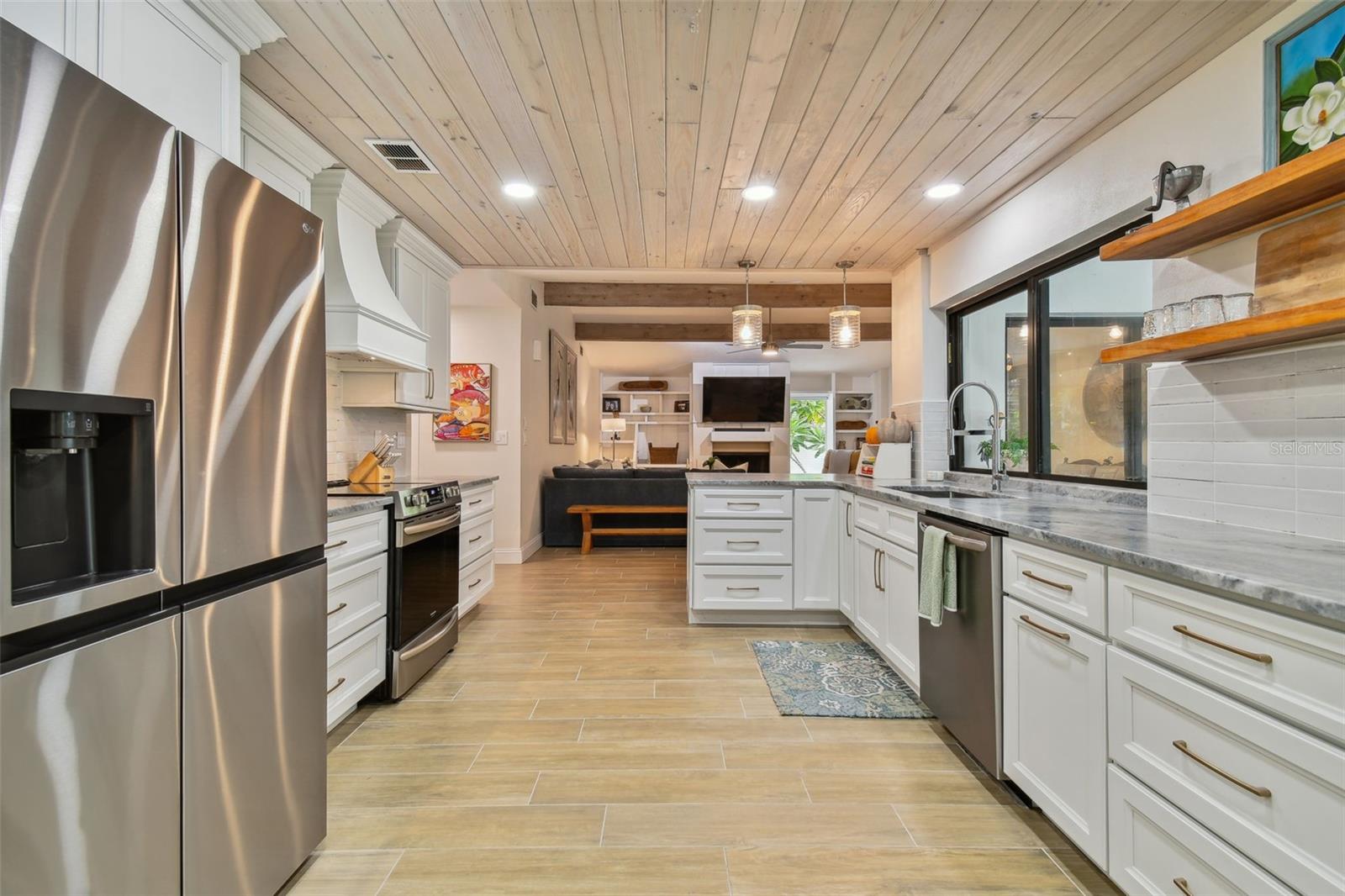 ENISWOOD UNIT II A - Residential