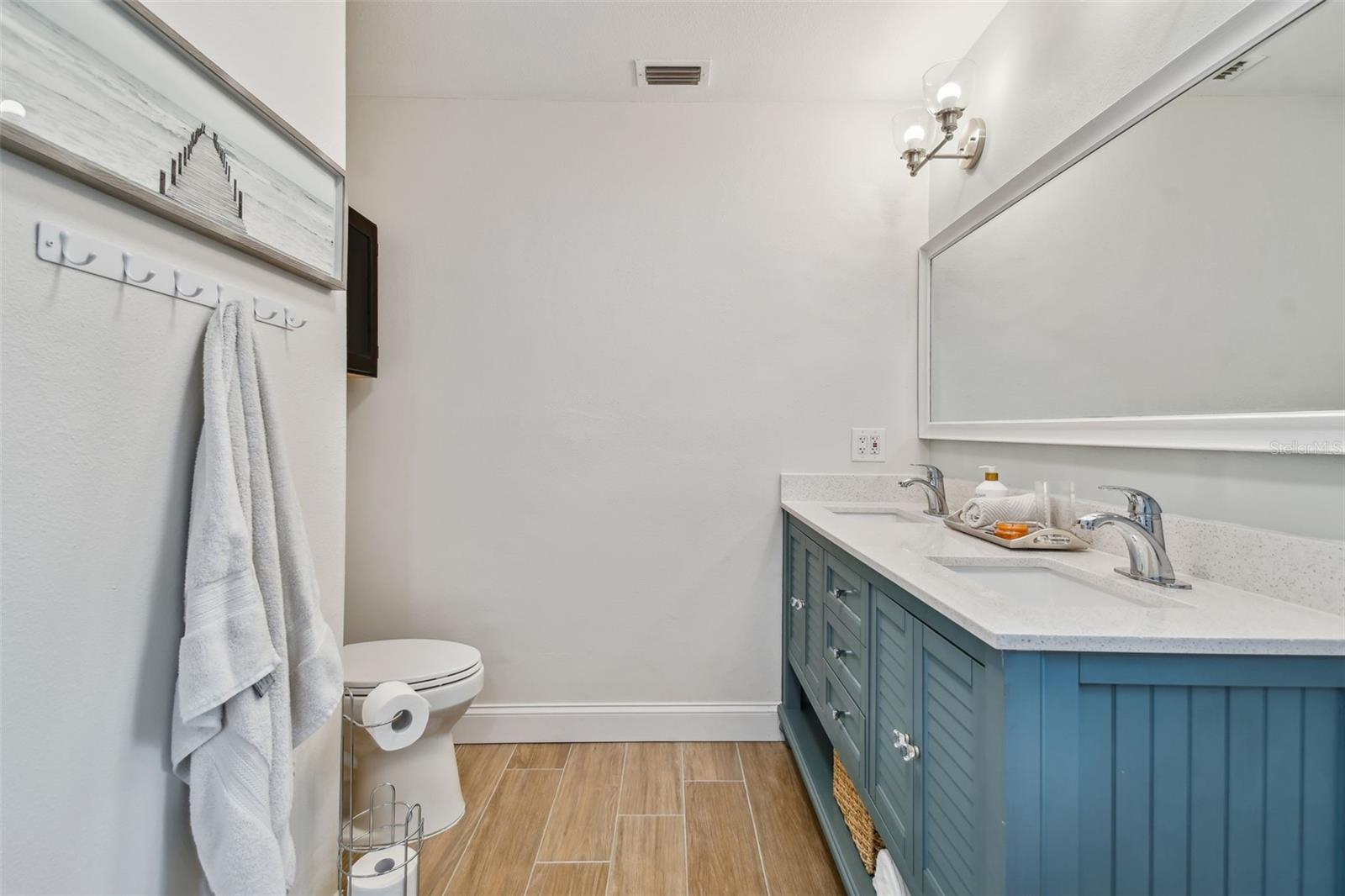 ENISWOOD UNIT II A - Residential