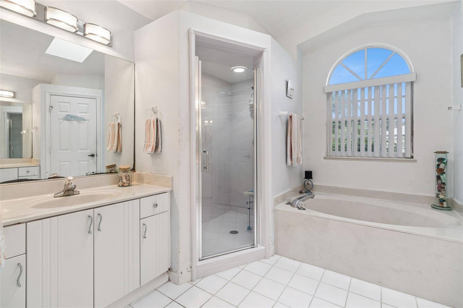 OLEANDER PINES - Residential