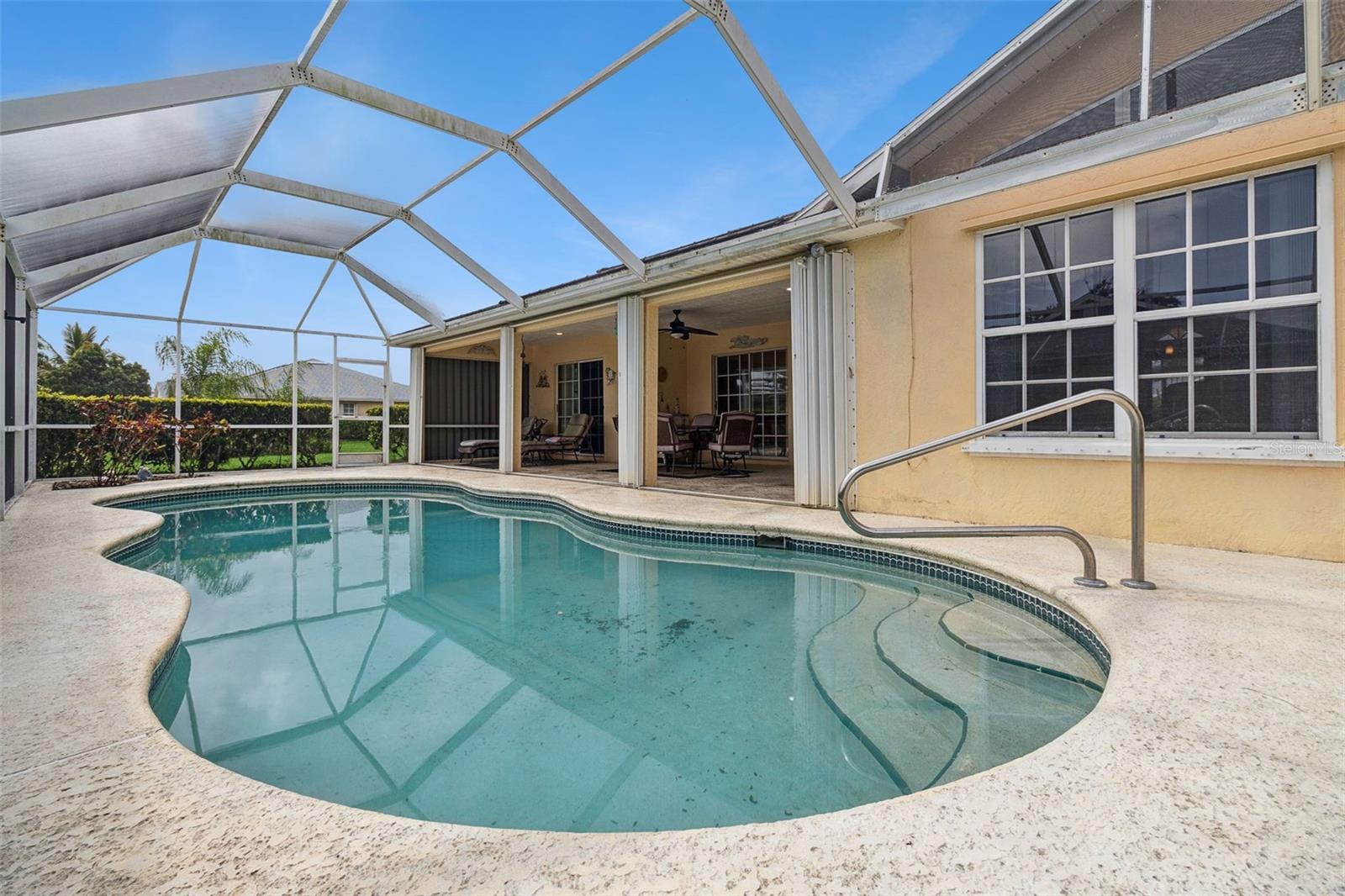 OLEANDER PINES - Residential