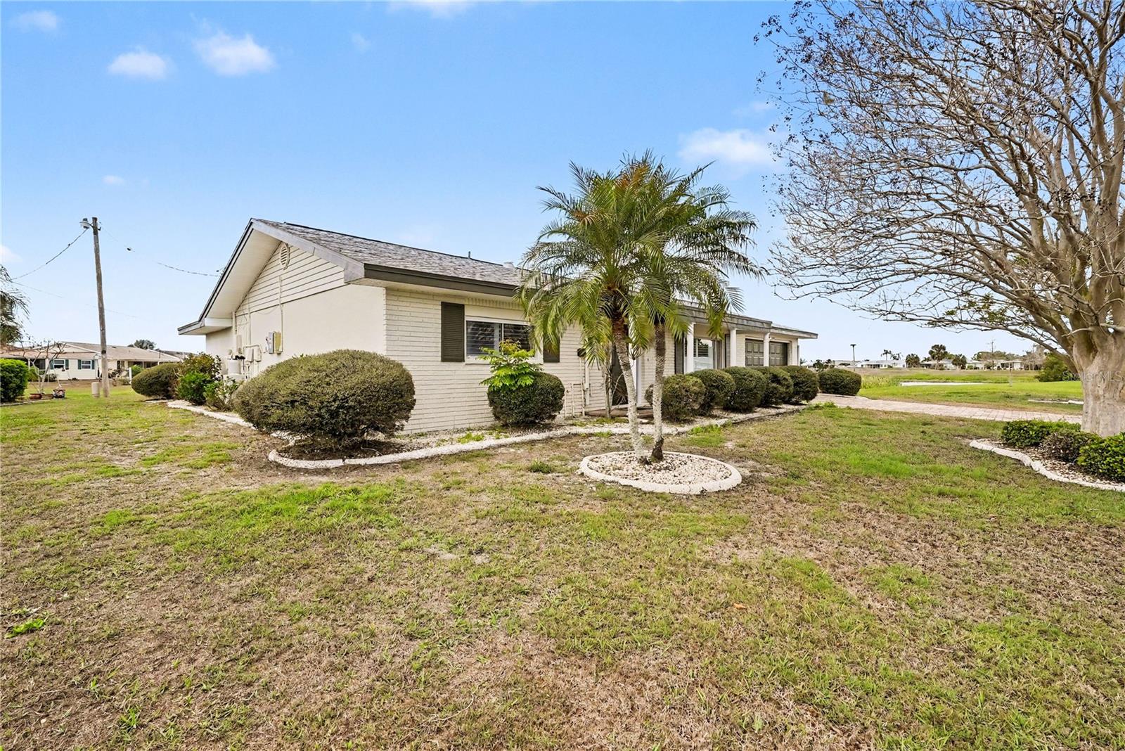 1806 EL RANCHO DRIVE