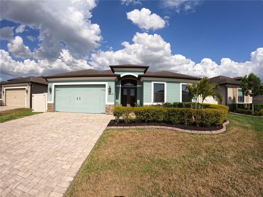 Photo of 6619 35th Court E, Sarasota, FL 34243 (MLS # A4655680)