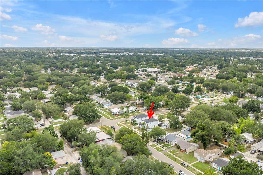 Photo of 777 52nd Avenue N, St Petersburg, FL 33703 (MLS # TB8526791)