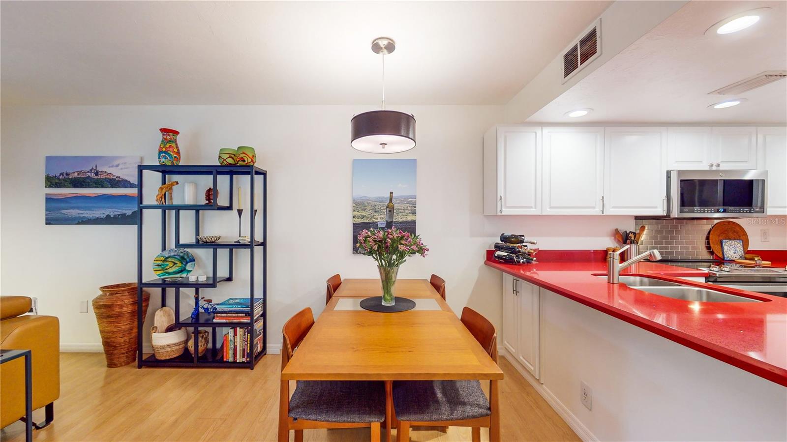 PINEBROOK HOLLOW - Residential