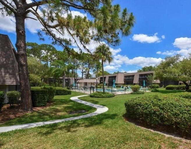 PINEBROOK HOLLOW - Residential