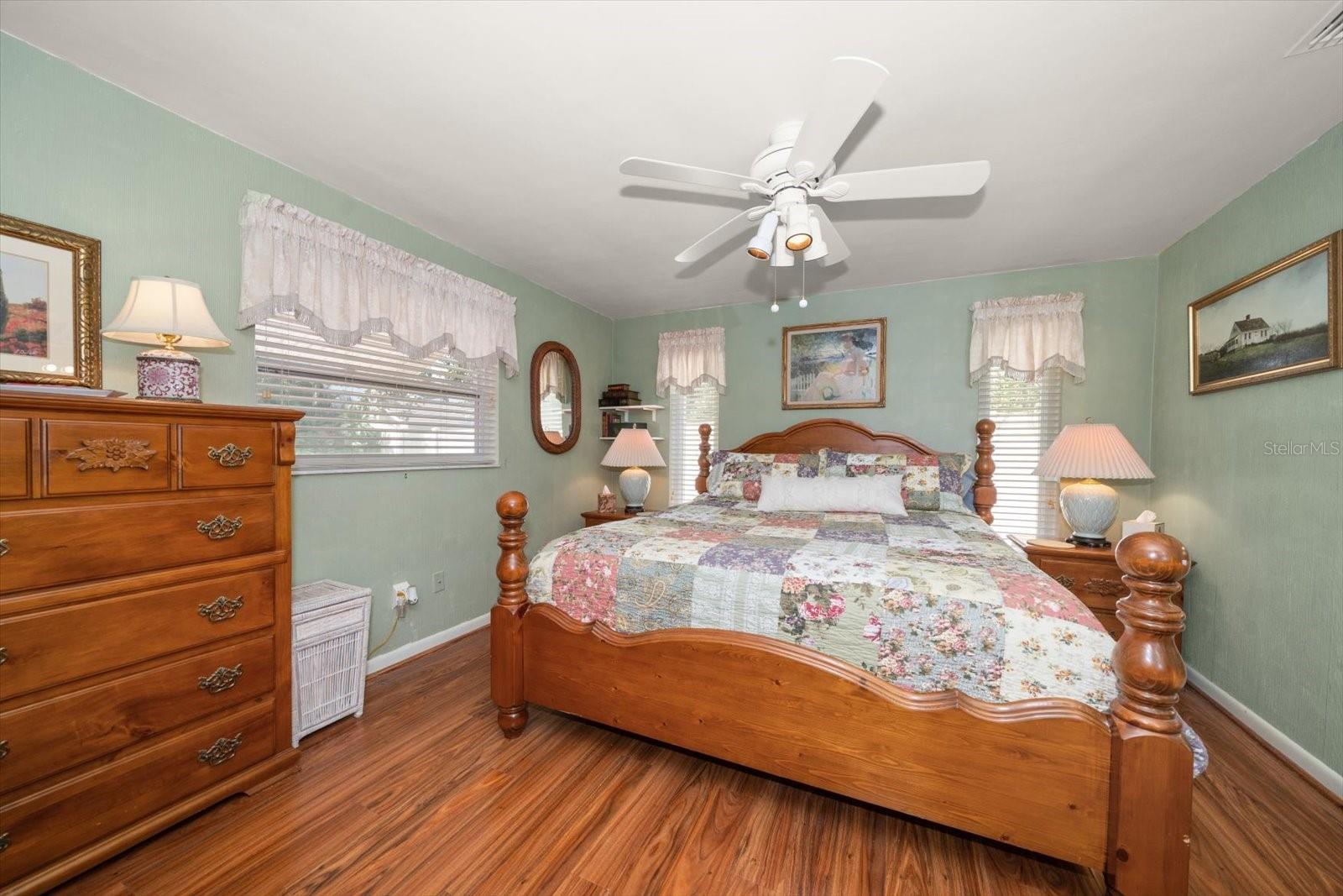 OAKHURST ACRES - Residential