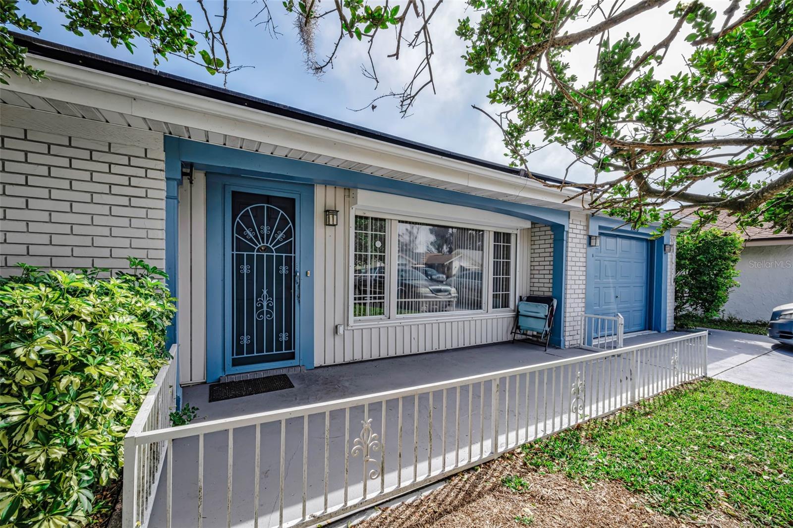 BEACON SQUARE - Residential