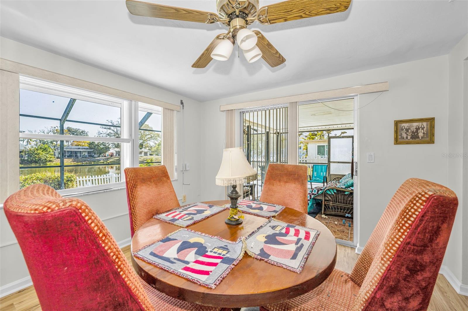 BEACON SQUARE - Residential