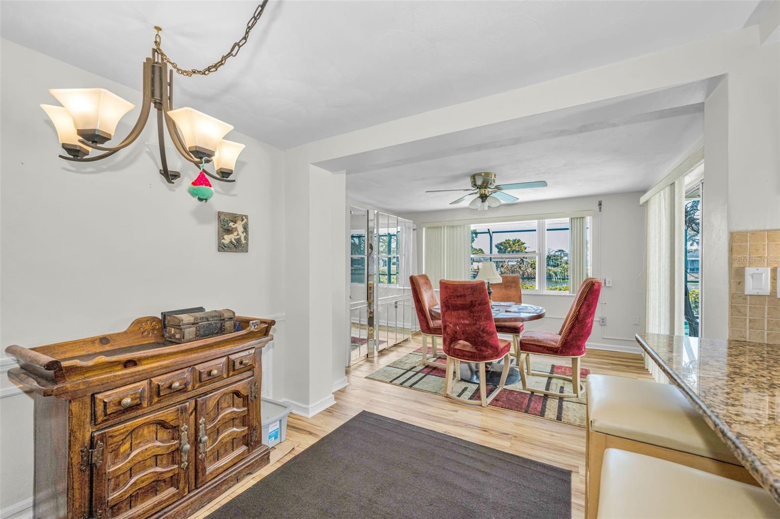 BEACON SQUARE - Residential