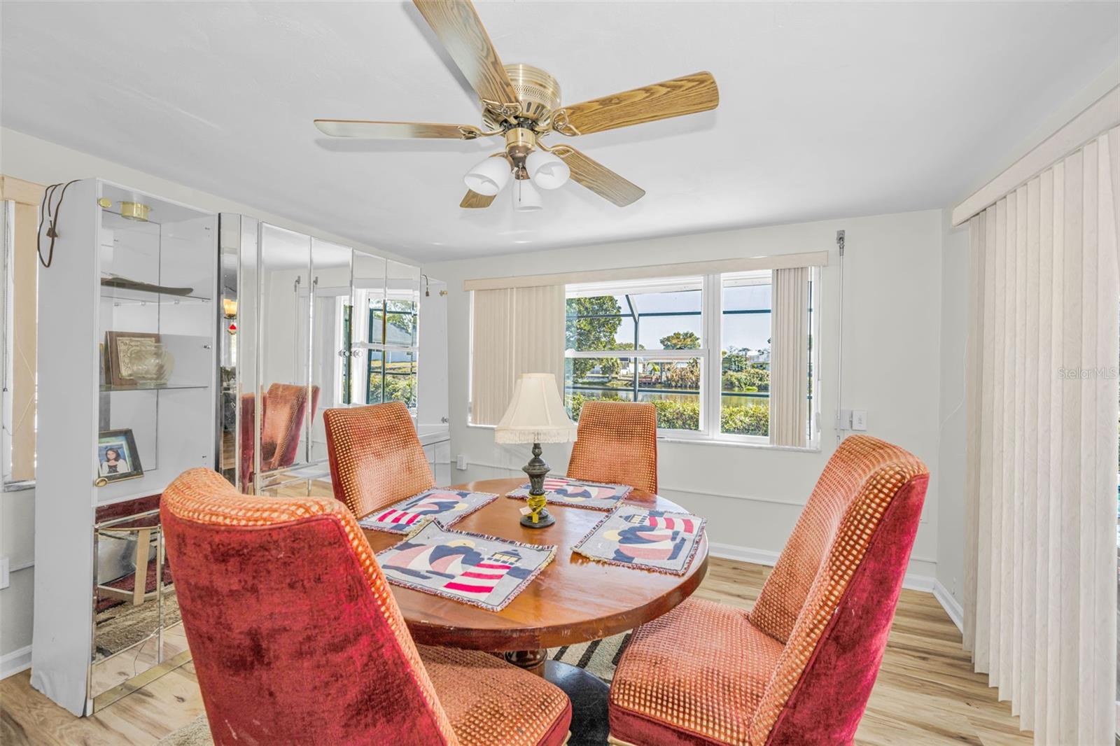 BEACON SQUARE - Residential