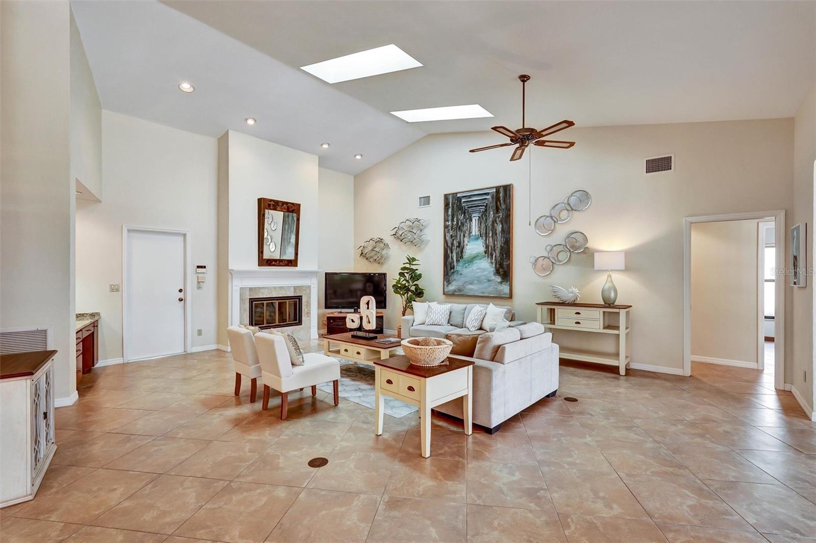 BENT TREE VILLAGE - Residential