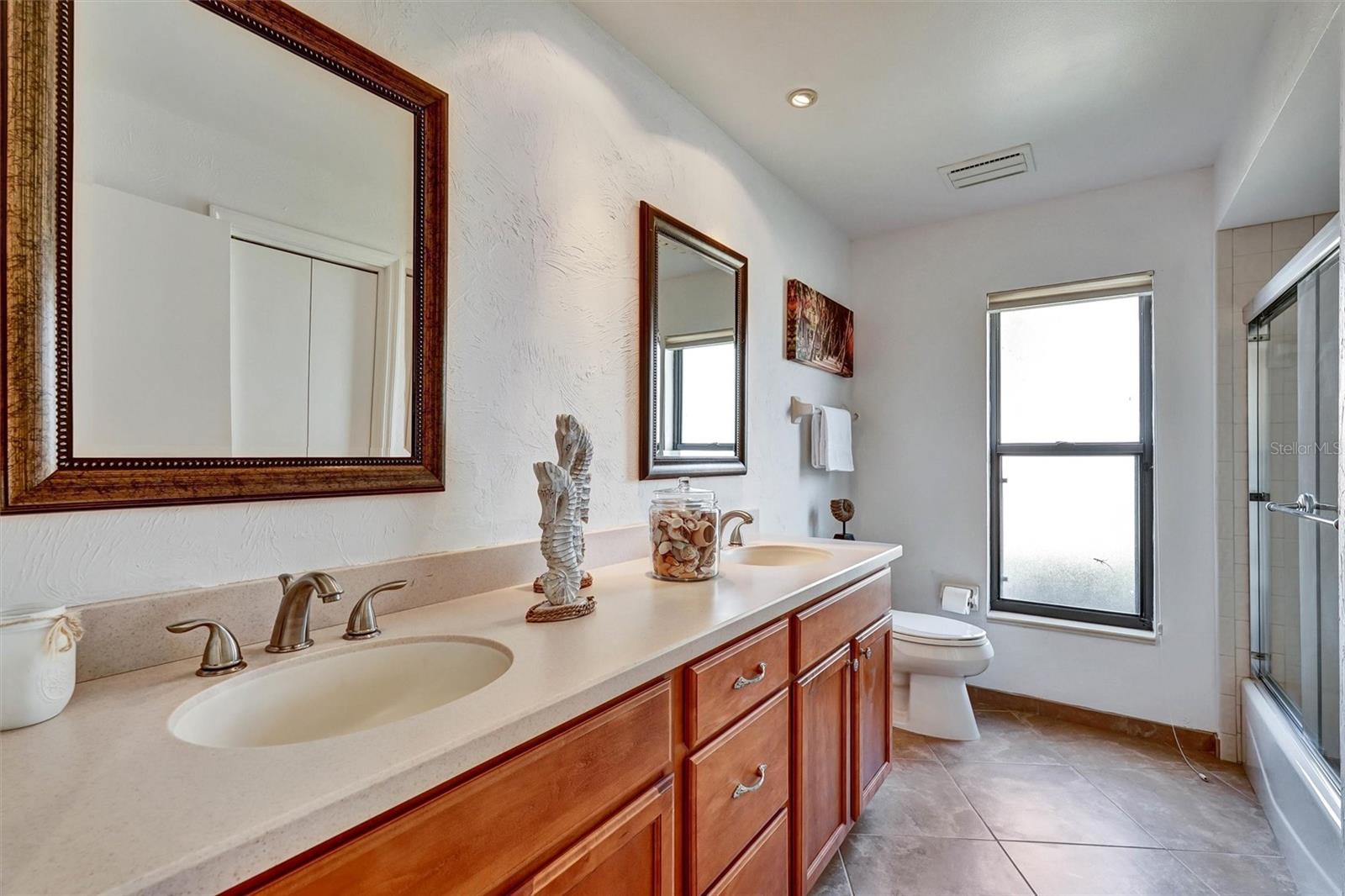 BENT TREE VILLAGE - Residential