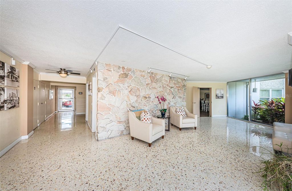 Photo of 1100 N Shore Drive NE #102, St Petersburg, FL 33701 (MLS # TB8409923)