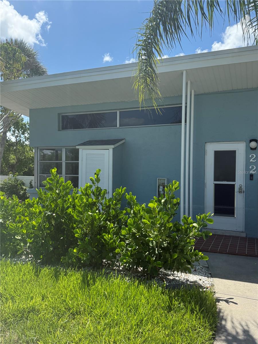 Welcome to 170 Roosevelt Dr. Unit #22, a rare opportunity in the highly sought-after Pelican Gardens community just steps from iconic Lido Beach and a short walk to the vibrant boutiques and restaurants of St. Armands Circle. Unlike the recently updated units nearby, this studio condo is a blank slate, offering savvy investors or visionary buyers the chance to design and build their own coastal escape from the ground up. New Owner will receive $45,813 from the HOA once permits are opened.
The heavy lifting has been done interior demo is complete, and the unit is prepped for transformation. Whether you're planning to create a luxurious personal beach retreat or capitalize on Airbnb rental demand in one of Sarasota's strongest markets, this shell unit presents unmatched upside potential.
With low HOA fees, a pet-friendly policy, and a location that’s second to none, Unit #22 is your ticket to building instant equity just steps from the Gulf. Don’t miss this chance to customize your ideal Lido Key getaway or income-producing asset.