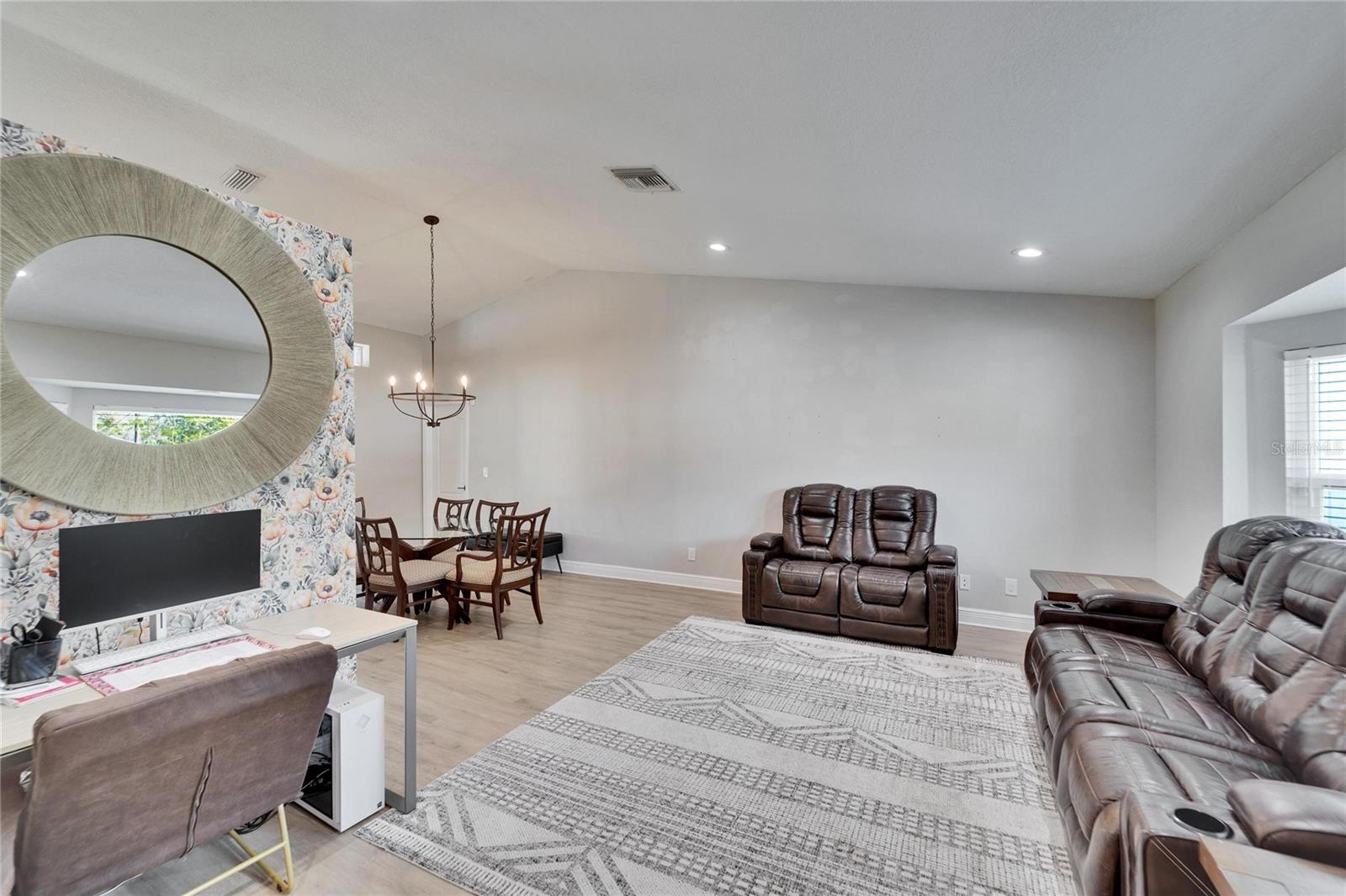 9693 58TH STREET N